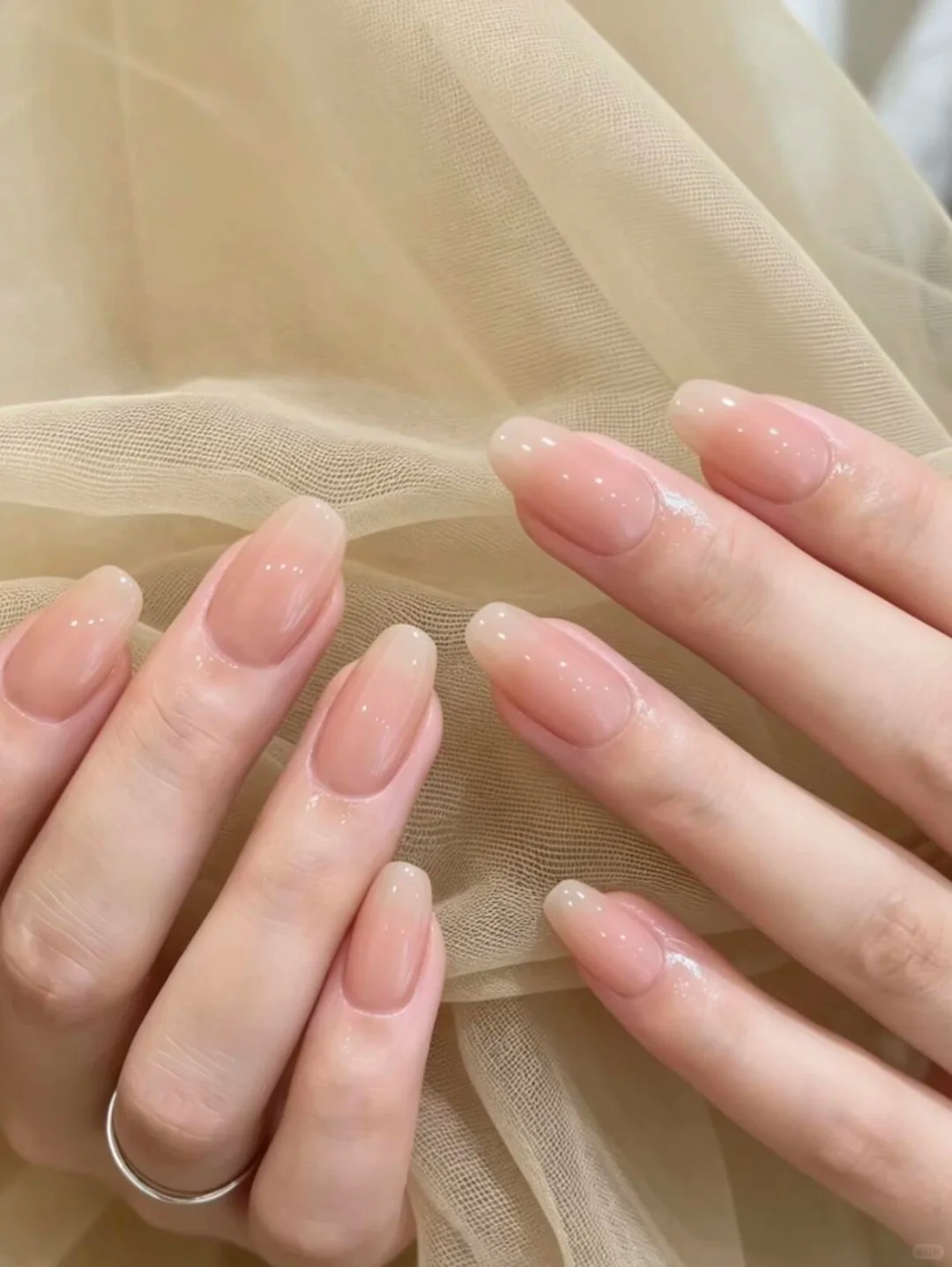Nude Glazed Transparente — El Look Ovalado Fundamental